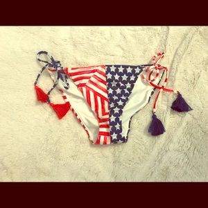 Victoria’s Secret bikini bottom